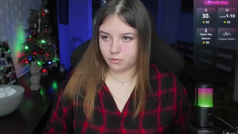 Snapshot of x_nirvana_x chatting on 18, 1, 2025 LOVE NERDS ONLY online show from 18, 1, 2025