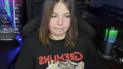 Snapshot of x_nirvana_x chatting on 27, 9, 2025 LOVE NERDS ONLY online show from 27, 9, 2025