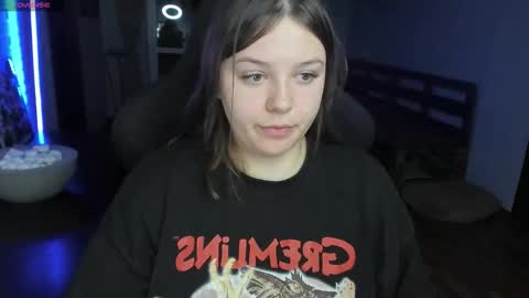 Snapshot of x_nirvana_x chatting on 23, 11, 2025 LOVE NERDS ONLY online show from 23, 11, 2025