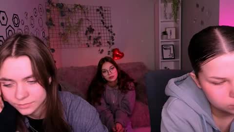 Yasmin online show from 23, 2, 2026