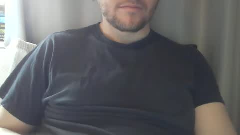 Snapshot of x_yes chatting on 20, 1, 2025 x_yes online show from 20, 1, 2025