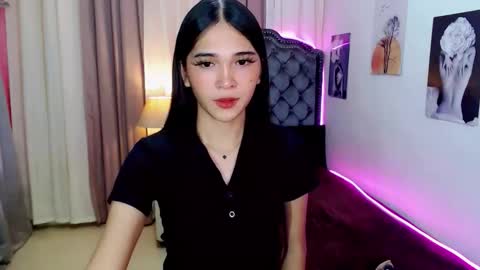 xairah_doux online show from 4, 10, 2025