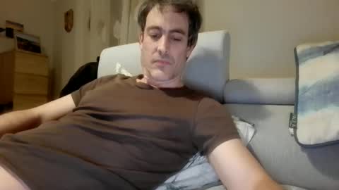 xalegarmax online show from 9, 3, 2026