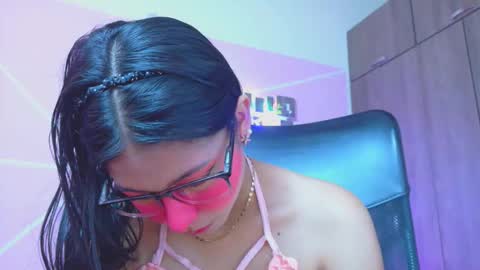 XALLYSONX online show from 17, 4, 2026