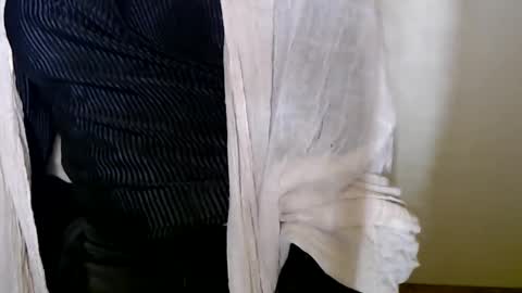 xan_ex online show from 16, 3, 2026