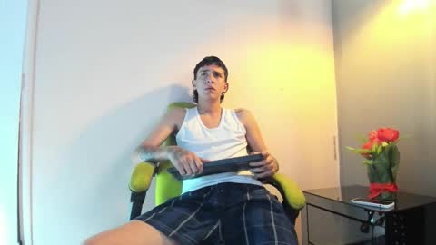 Snapshot of xander_owen2 chatting on 5, 1, 2026 XANDER online show from 5, 1, 2026