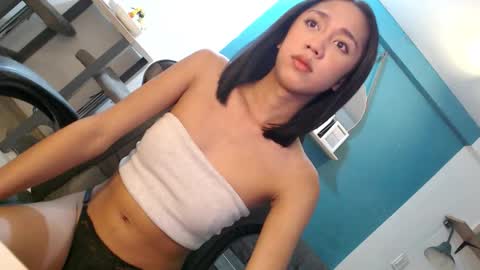 Snapshot of xandracake chatting on 19, 10, 2025 Xan online show from 19, 10, 2025