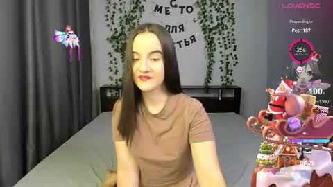 Snapshot of xangel_bunny_x chatting on 16, 10, 2025 Lola online show from 16, 10, 2025