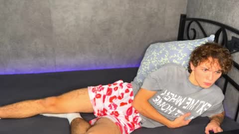 Snapshot of xavier_200 chatting on 10, 11, 2025 Xavier PVT open online show from 10, 11, 2025