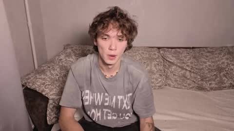 Snapshot of xavier_200 chatting on 20, 11, 2025 Xavier PVT open online show from 20, 11, 2025