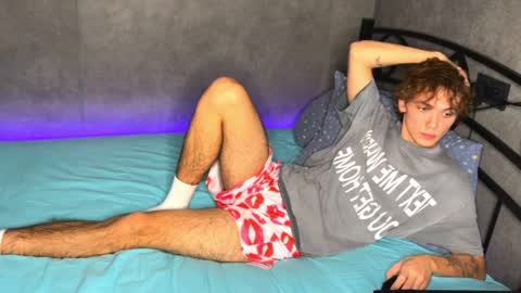 Snapshot of xavier_200 chatting on 3, 12, 2025 Xavier PVT open online show from 3, 12, 2025