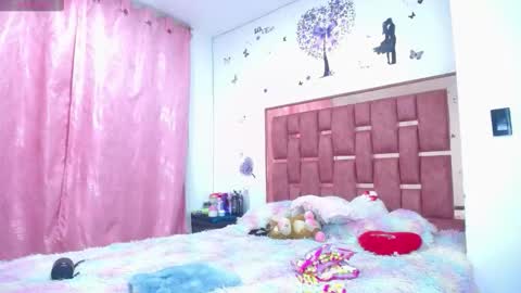 xayu online show from 1, 11, 2025