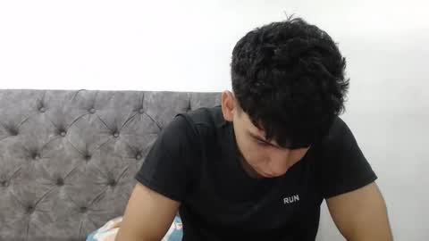 max online show from 24, 10, 2025