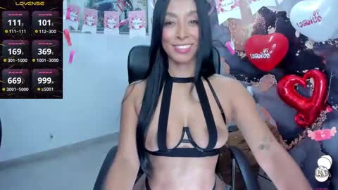 Snapshot of xcarlett chatting on 14, 2, 2025 xcarlettt online show from 14, 2, 2025