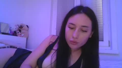 XCuteXbunny online show from 11, 9, 2025