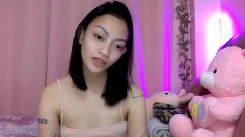 Sachi Cy online show from 27, 1, 2025