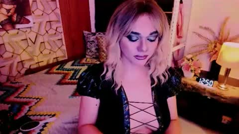 Snapshot of xdirtymistressx chatting on 5, 11, 2025 XDirtymistressX online show from 5, 11, 2025