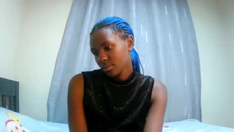 xeenah online show from 3, 11, 2025