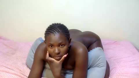 xeenah online show from 13, 3, 2026