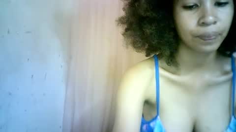 Snapshot of xenna610827 chatting on 5, 2, 2025 xenna610827 online show from 5, 2, 2025