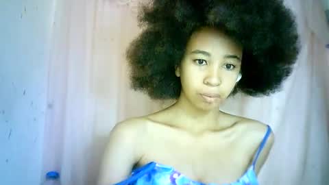 Snapshot of xenna610827 chatting on 7, 3, 2025 xenna610827 online show from 7, 3, 2025