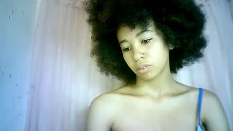 Snapshot of xenna610827 chatting on 8, 3, 2025 xenna610827 online show from 8, 3, 2025