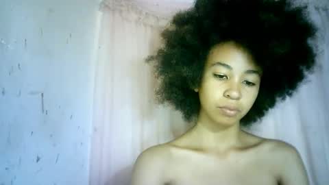 Snapshot of xenna610827 chatting on 12, 3, 2025 xenna610827 online show from 12, 3, 2025