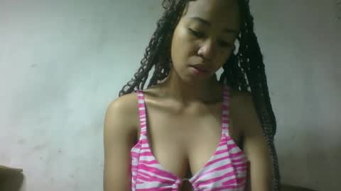 Snapshot of xenna610827 chatting on 5, 2, 2026 xenna610827 online show from 5, 2, 2026