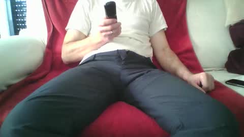 xeson47 online show from 9, 4, 2026