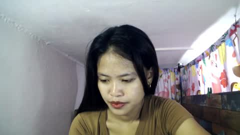 xgurlxlaloox online show from 11, 4, 2026