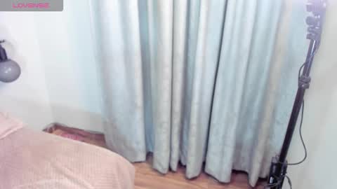 hinata  online show from 7, 11, 2025