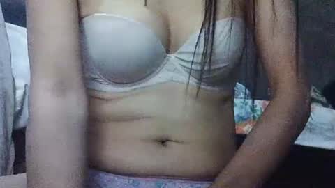 xhotskinny69x online show from 3, 2, 2025