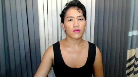 GWEN THOMPSON .......   online show from 12, 2, 2025