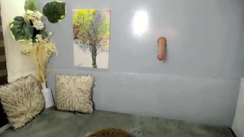 GWEN THOMPSON .......   online show from 9, 3, 2025