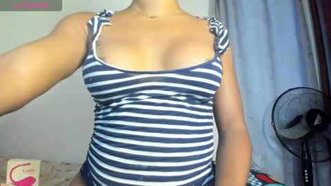 Xia Angel online show from 17, 10, 2025