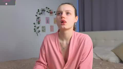 Luna and Lina online show from 29, 11, 2025