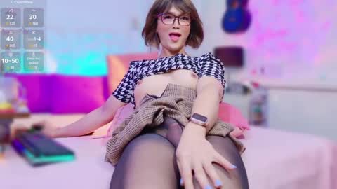 xiaots online show from 26, 2, 2025