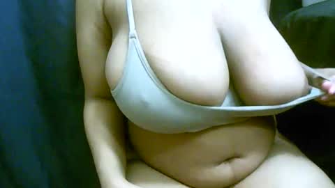 XiaoXiao  online show from 14, 4, 2026