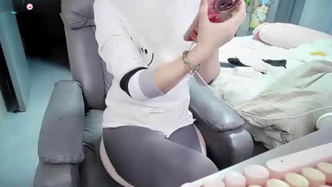 Snapshot of xiaoyu_cn chatting on 15, 10, 2025 xiaoyu online show from 15, 10, 2025