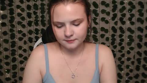 Snapshot of xilana chatting on 17, 2, 2025 Lina online show from 17, 2, 2025