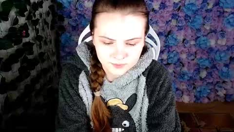 Snapshot of xilana chatting on 3, 10, 2025 Lina online show from 3, 10, 2025