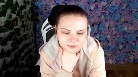 Snapshot of xilana chatting on 9, 10, 2025 Lina online show from 9, 10, 2025