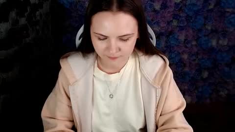Snapshot of xilana chatting on 11, 10, 2025 Lina online show from 11, 10, 2025