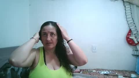 Snapshot of xime5144838 chatting on 23, 11, 2025 Ximena online show from 23, 11, 2025