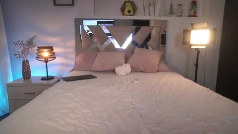 Snapshot of ximena_cortez3 chatting on 3, 2, 2025 Ximena cortez online show from 3, 2, 2025