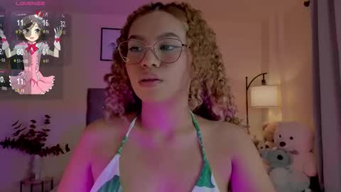 Snapshot of ximena_sotto1 chatting on 15, 1, 2026 camila online show from 15, 1, 2026