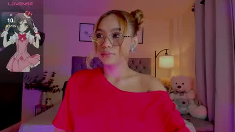 Snapshot of ximena_sotto1 chatting on 23, 5, 2026 camila online show from 23, 5, 2026