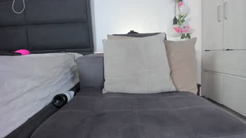 ximtia online show from 28, 1, 2025