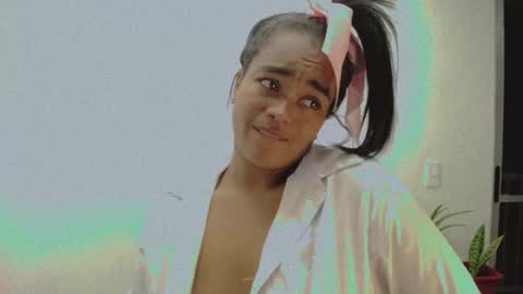 Snapshot of xiomy_winklar chatting on 12, 2, 2025 xiomy winklar online show from 12, 2, 2025