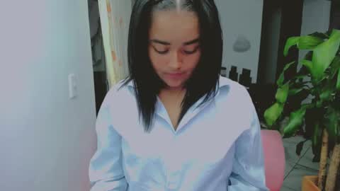 Snapshot of xiomy_winklar chatting on 24, 2, 2025 xiomy winklar online show from 24, 2, 2025